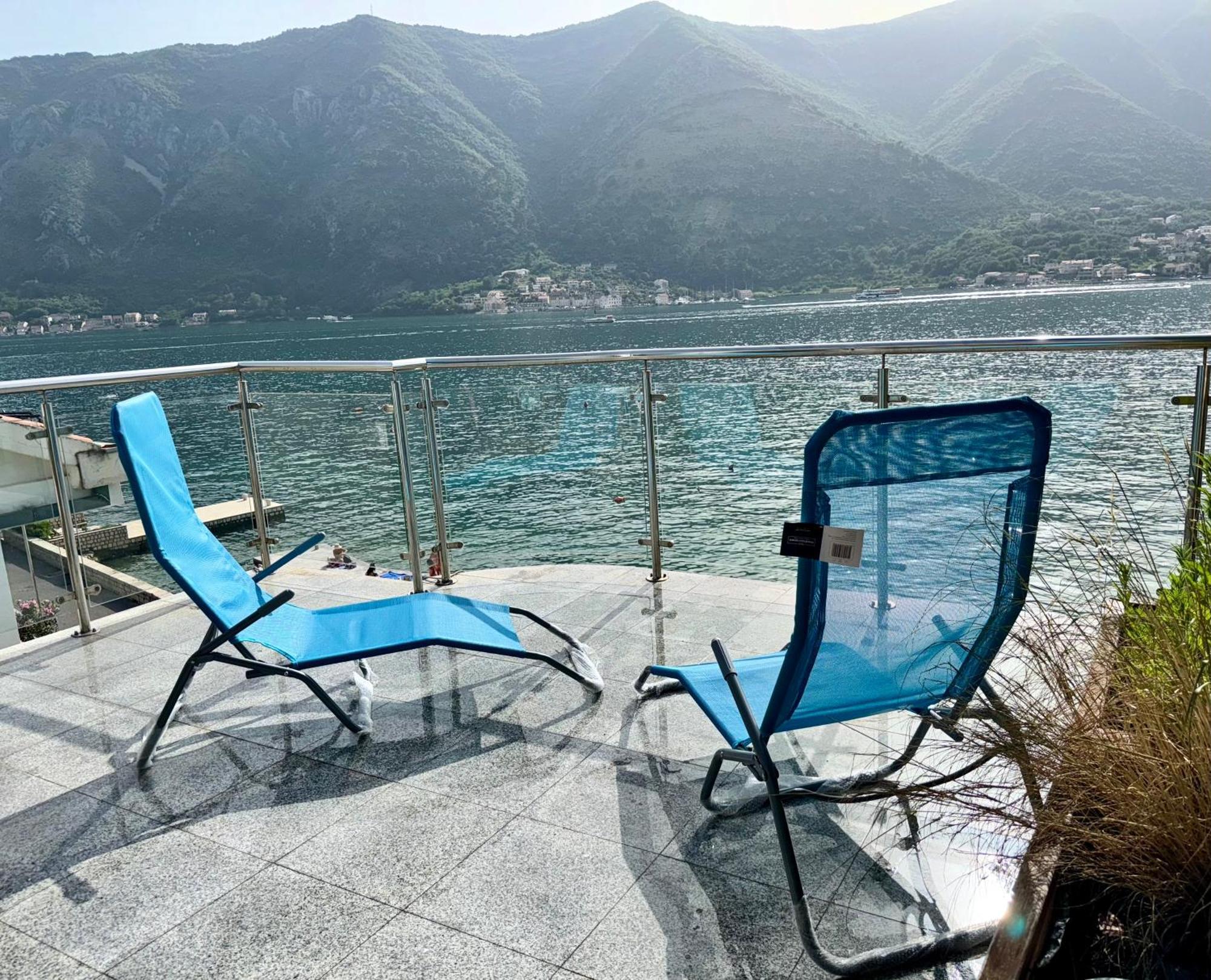 Aparthotel Maxim Kotor Bagian luar foto
