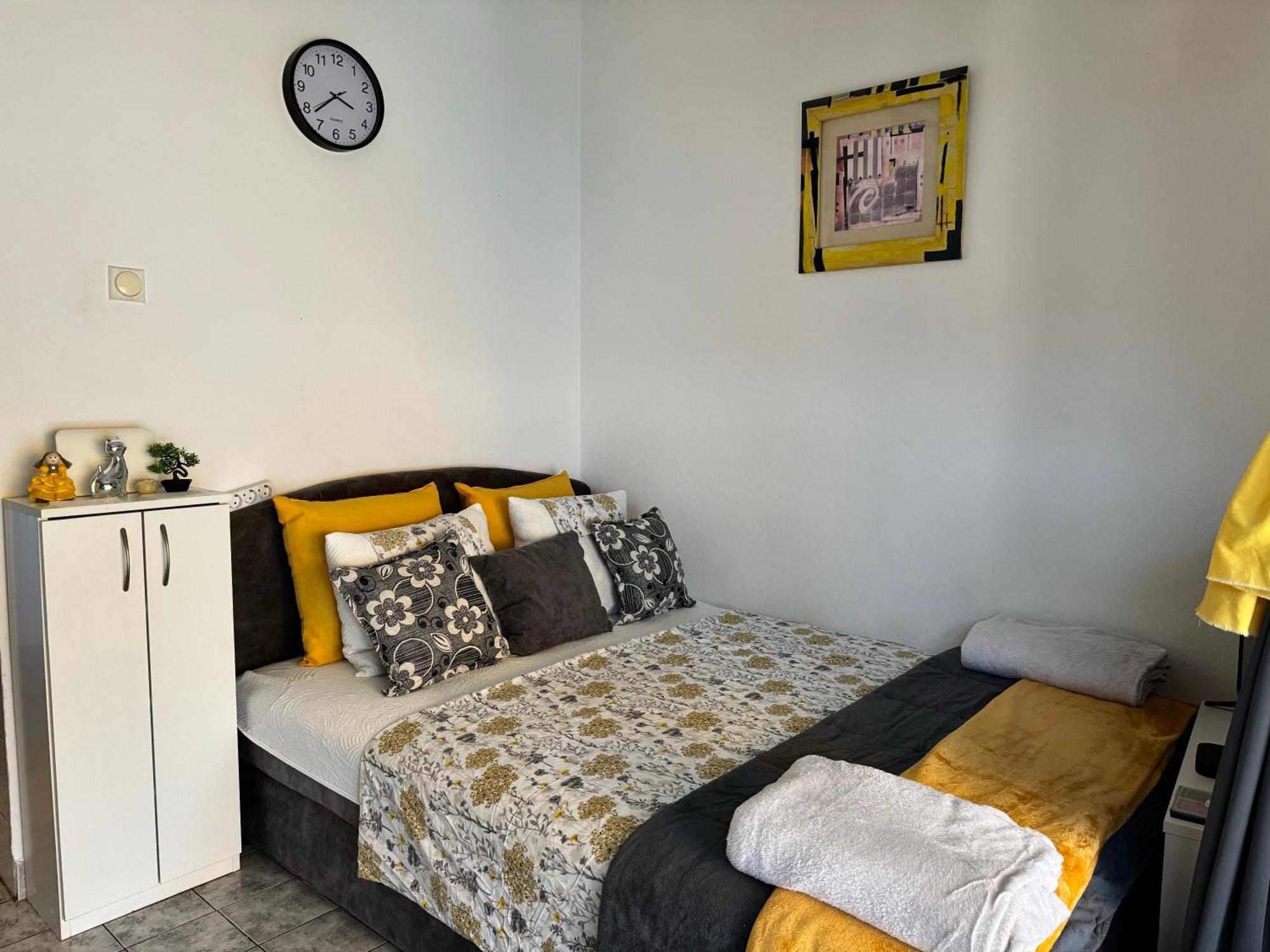 Aparthotel Maxim Kotor Bagian luar foto